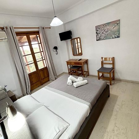 Athina Apartments Argassi Eksteriør billede